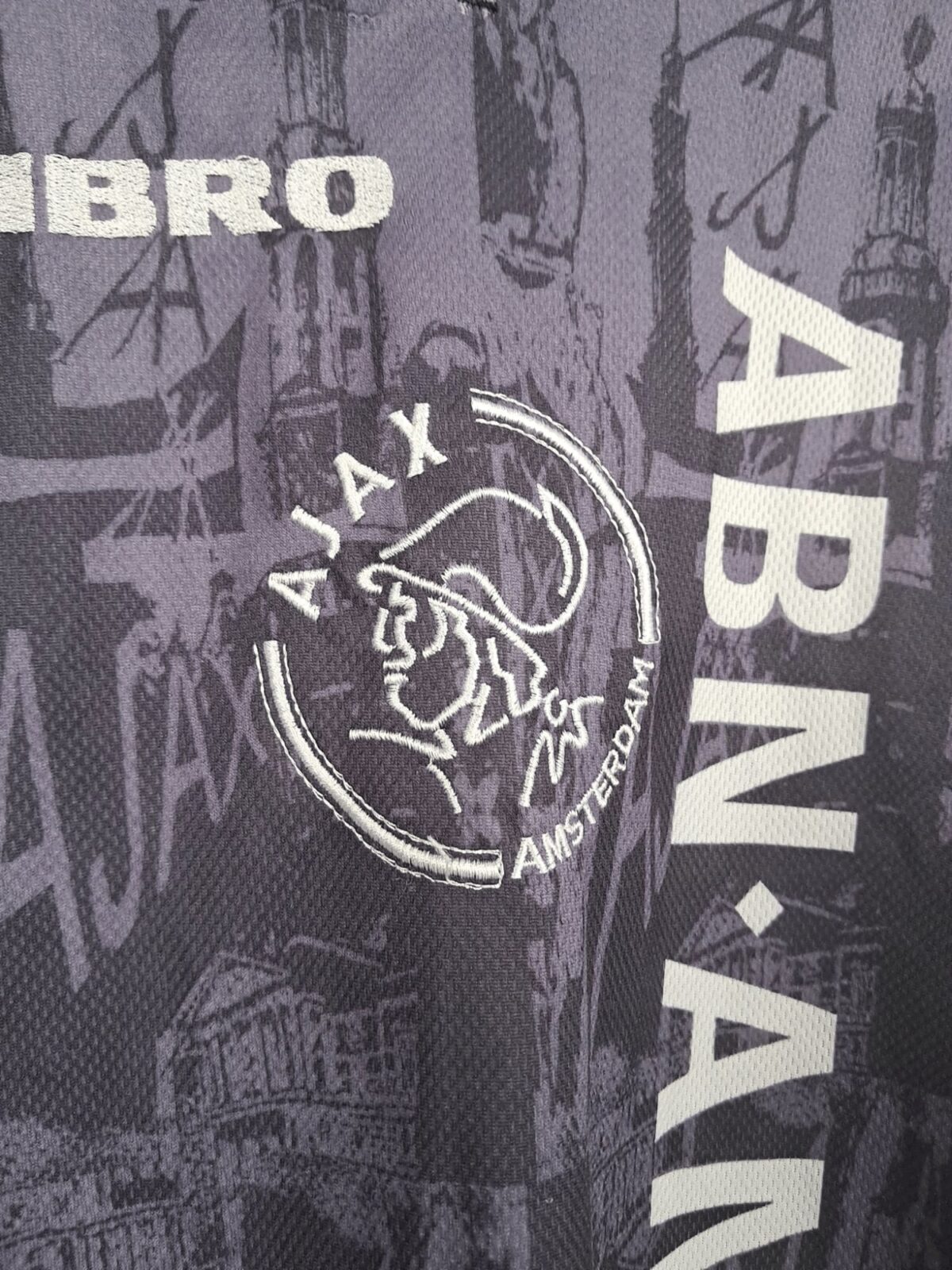 Détail logo 1996-97 – Ajax Amsterdam – Maillot extérieur (XL)