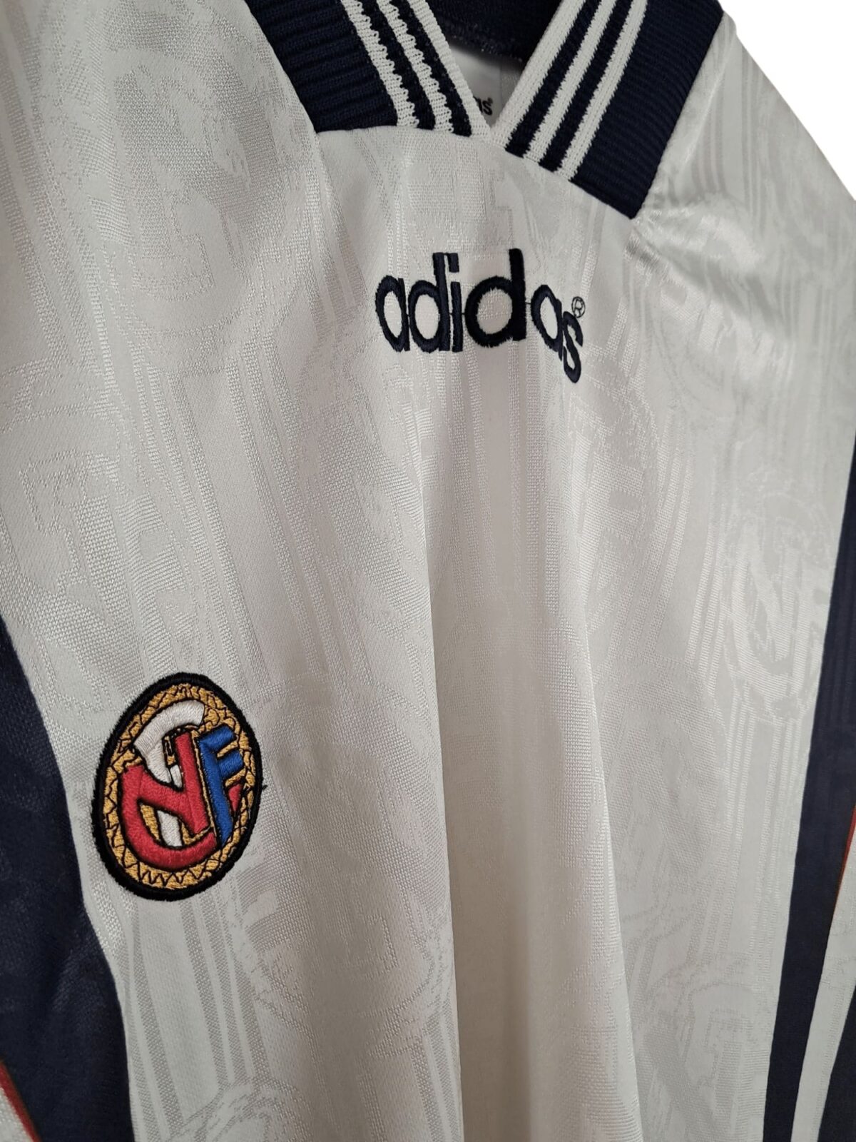 Détail logo 1996-97 – Norvège – Maillot extérieur (S)