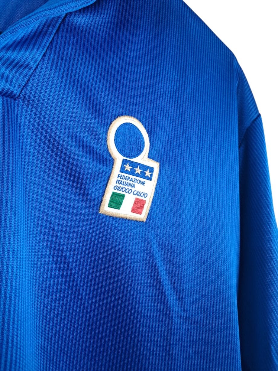 Détail logo 1998-99 – Italie – Maillot domicile (L)