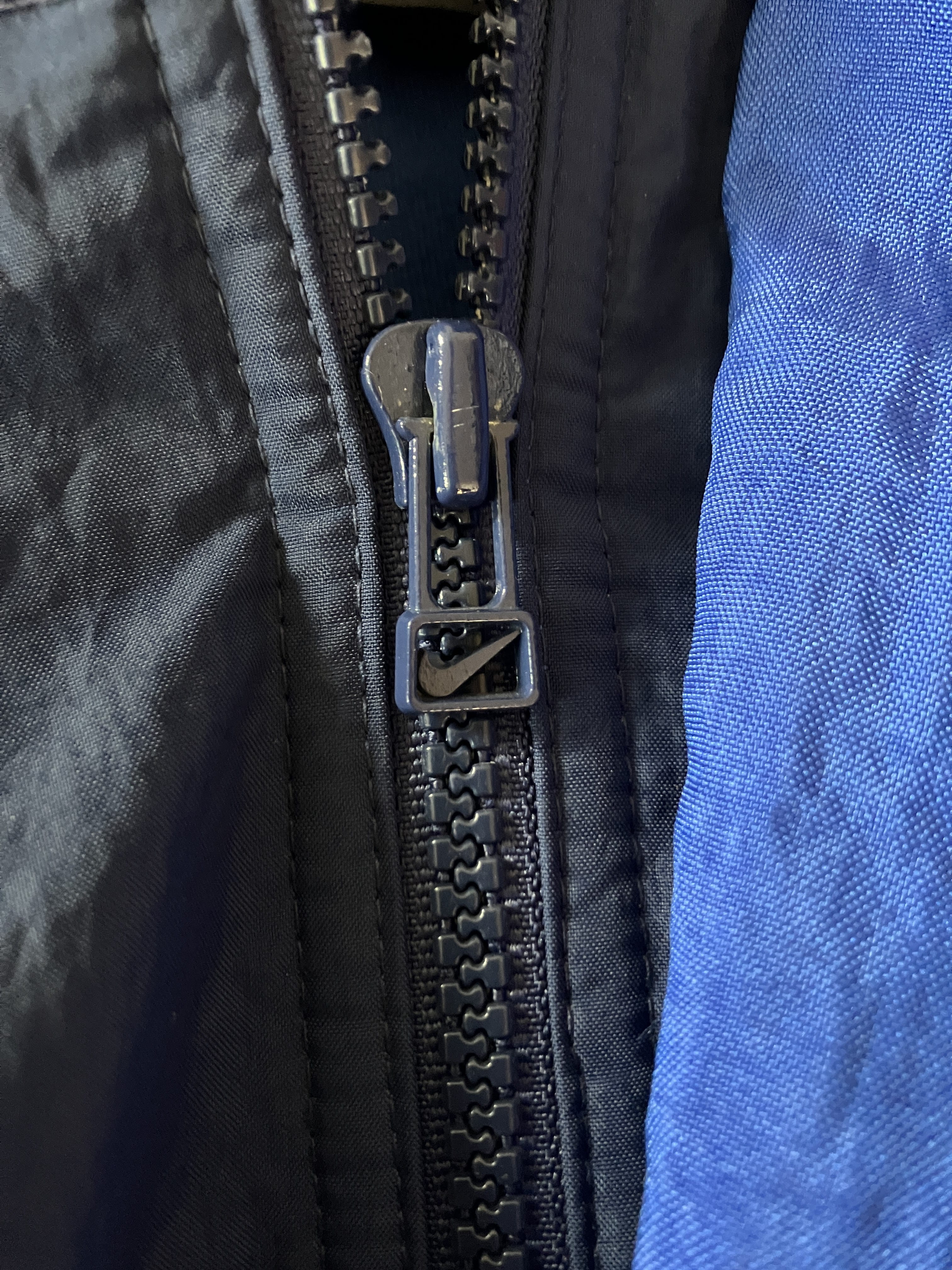 Détail 1996-97 – Italie – Manteau (XL)