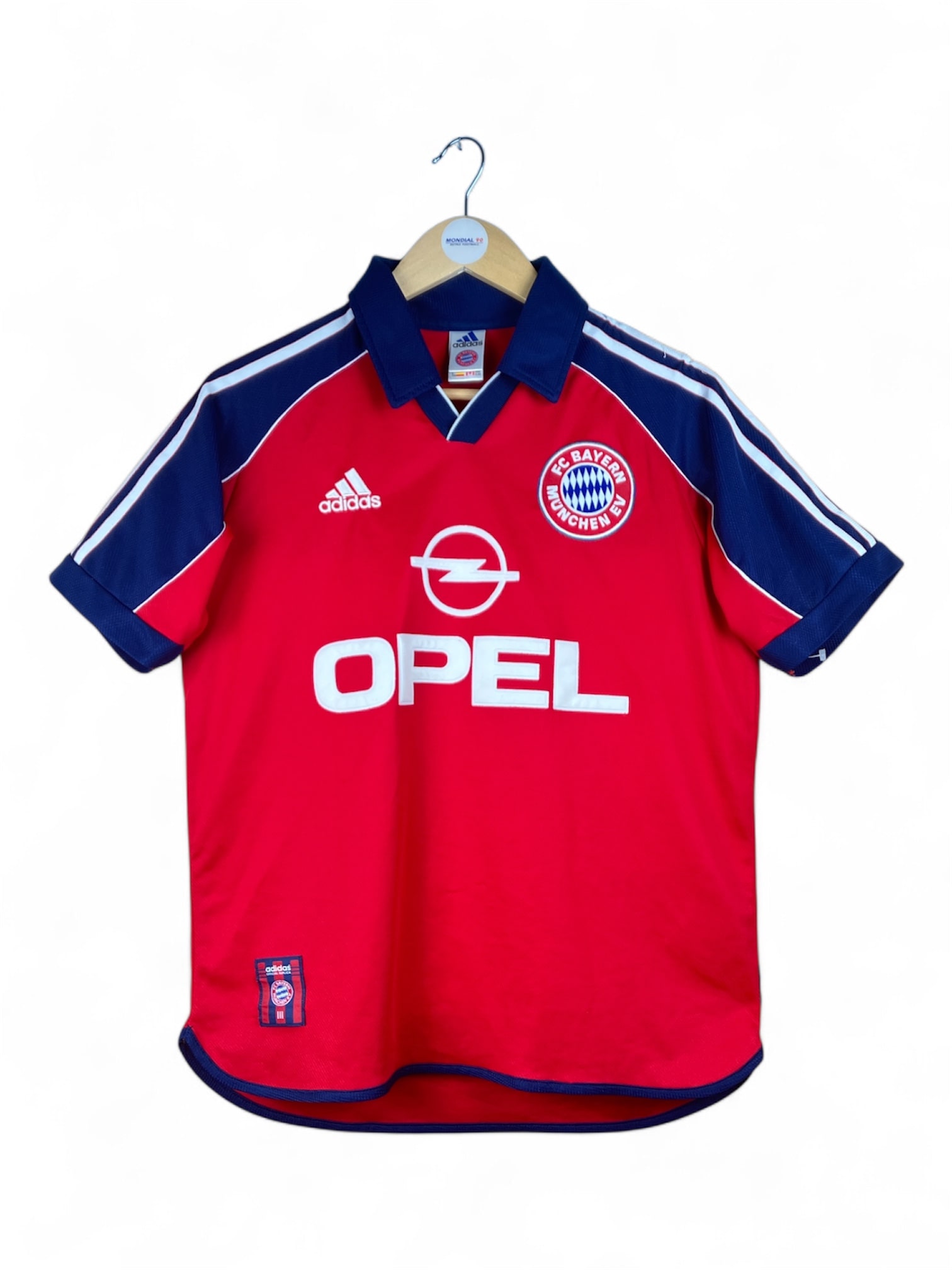 Face avant 1999-01 – Bayern Munich – Maillot domicile (S)