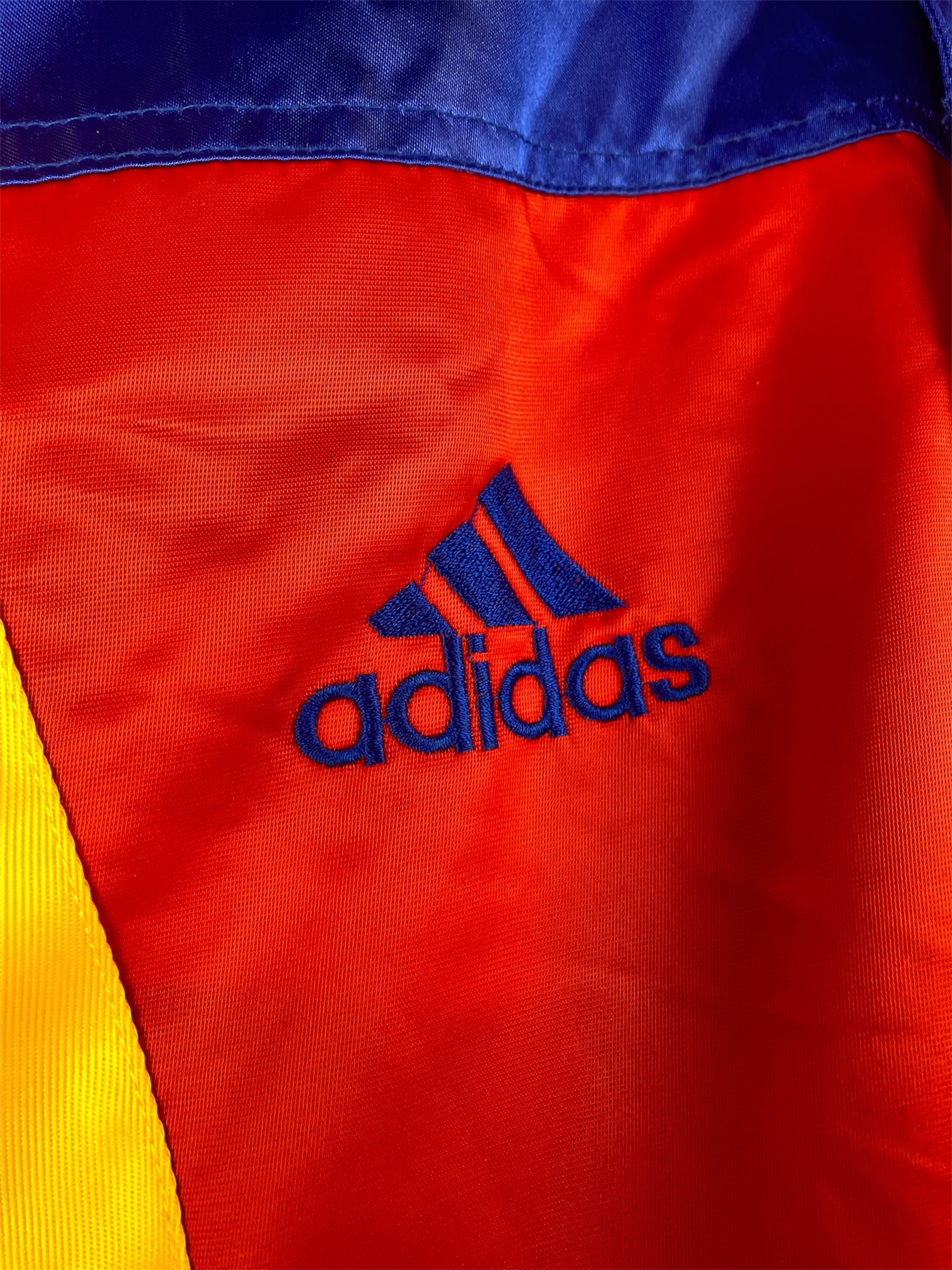 Détail marque 1996-97 – Roumanie – Manteau domicile (XL)